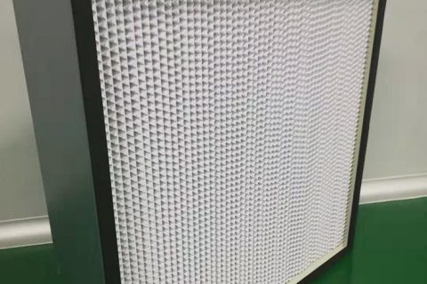 有隔板高效過(guò)濾器的隔板紙有什么作用呢?